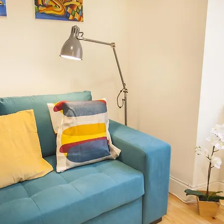 Graca Traditional 2 Bedroom Apartment Lisbon